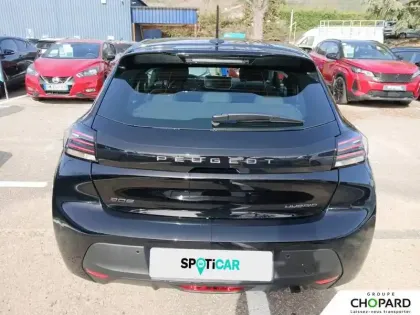 Photo 28 Peugeot 208  Hybrid 110 e-DCS6