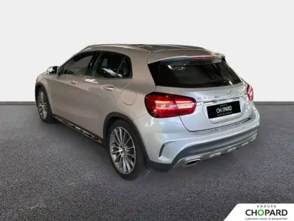 Photo 6 Mercedes GLA  200 d 7-G DCT