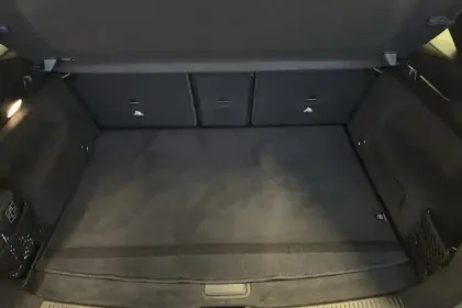 Photo 8 Mercedes Classe B  200 d 8G-DCT