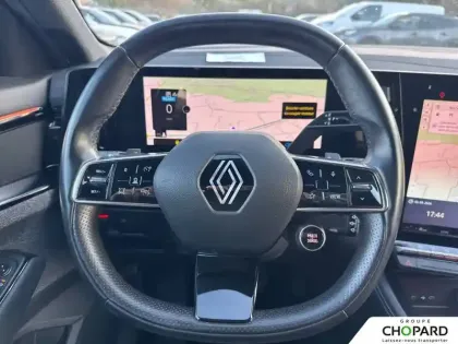 Photo 15 Renault Espace  E-Tech hybrid 200