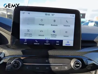 Photo 15 Ford Kuga  2.5 Duratec 190 ch FlexiFuel FHEV E85 Powershift