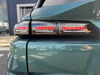 Photo 16 Peugeot 308  SW BlueHDi 130ch S&S EAT8