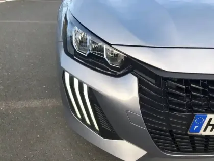 Photo 35 Peugeot 208  100 S&S BVM6