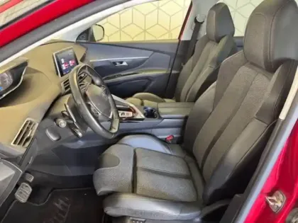 Photo 8 Peugeot 5008  BlueHDi 130ch S&S EAT8