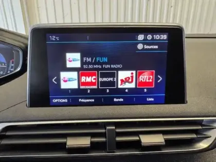 Photo 24 Peugeot 5008  BlueHDi 130ch S&S EAT8