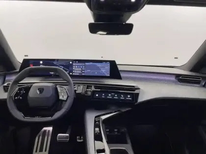 Photo 29 Peugeot 5008  Hybrid 145 e-DCS6