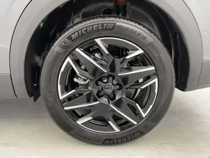 Photo 15 Peugeot 5008  Hybrid 145 e-DCS6