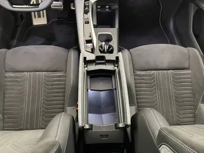 Photo 24 Peugeot 5008  Hybrid 145 e-DCS6