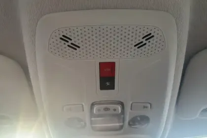 Photo 30 Peugeot 208  Electrique 50 kWh 136ch