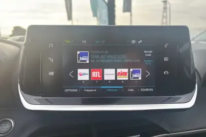 Photo 29 Peugeot 208  Electrique 50 kWh 136ch