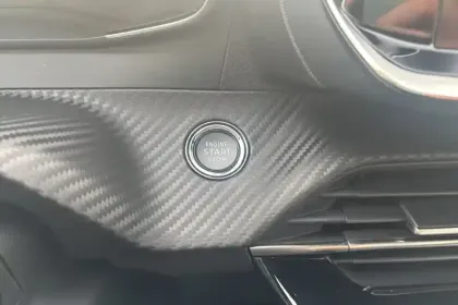 Photo 27 Peugeot 208  Electrique 50 kWh 136ch