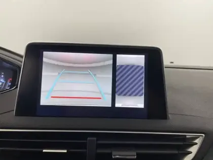 Photo 27 Peugeot 3008  BlueHDi 130ch S&S EAT8