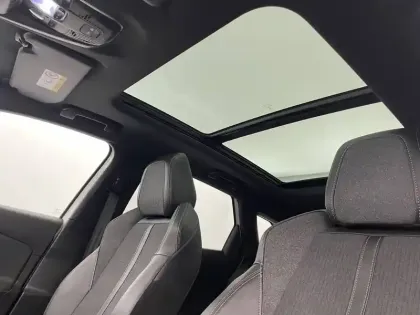 Photo 23 Peugeot 3008  BlueHDi 130ch S&S EAT8