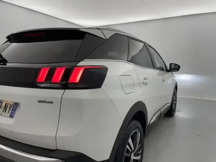 Photo 25 Peugeot 3008  BlueHDi 130ch S&S EAT8