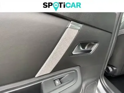 Photo 21 Citroën C4  BlueHDi 130 S&S EAT8