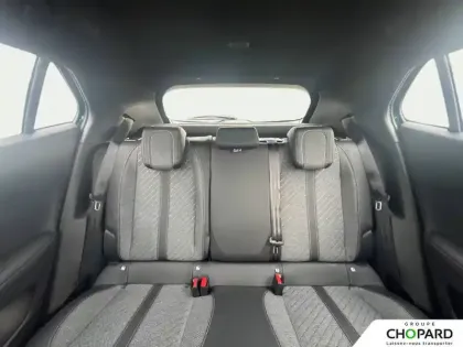 Photo 18 Peugeot 2008  Electrique 54 kWh 156 ch
