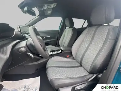 Photo 10 Peugeot 2008  Electrique 54 kWh 156 ch