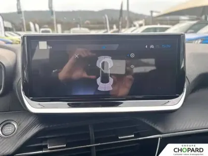 Photo 23 Peugeot 2008  Electrique 54 kWh 156 ch