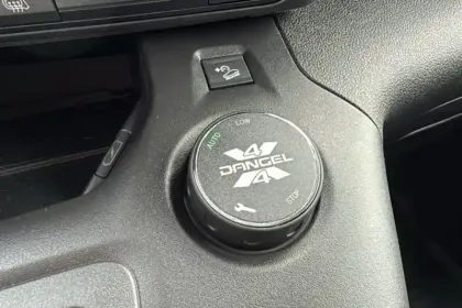 Photo 25 Peugeot Partner  FGN DIESEL 130 CH M CHARG UT MAJ AUT