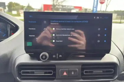 Photo 20 Peugeot Partner  FGN DIESEL 130 CH M CHARG UT MAJ AUT