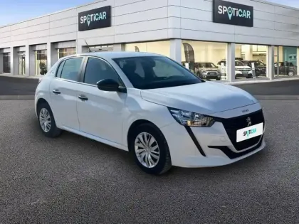 Photo 37 Peugeot 208  PureTech 75 S&S BVM5