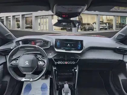 Photo 7 Peugeot 208  Electrique 50 kWh 136ch