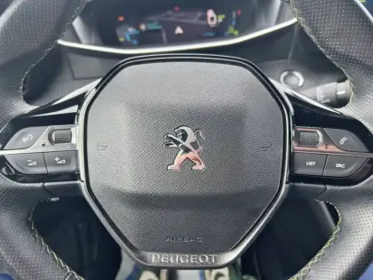 Photo 22 Peugeot 208  Electrique 50 kWh 136ch
