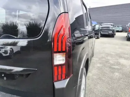 Photo 36 Peugeot Rifter Gén. I Ph2 ALLURE 4