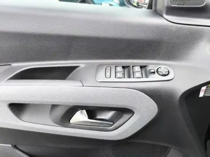 Photo 39 Peugeot Rifter Gén. I Ph2 ALLURE 4