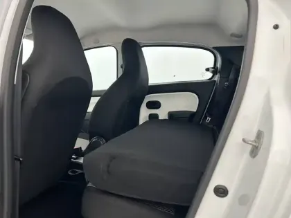 Photo 26 Renault Twingo Gén. III (C07) Ph1 Life 2 5