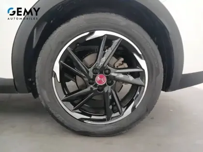 Photo 10 DS DS 7 DS7 Crossback Hybride E-Tense 225 EAT8