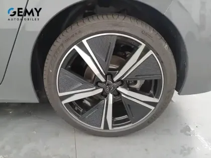 Photo 10 Peugeot 308  Hybrid 145 e-DCS6