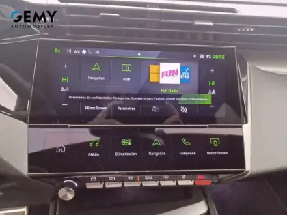 Photo 14 Peugeot 308  Hybrid 145 e-DCS6