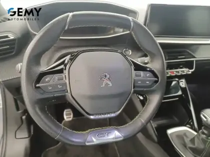 Photo 48 Peugeot 2008  BlueHDi 110 S&S BVM6