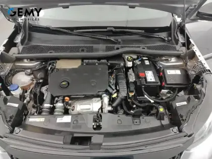 Photo 47 Peugeot 2008  BlueHDi 110 S&S BVM6