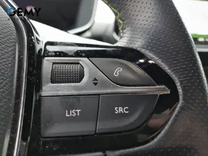 Photo 14 Peugeot 2008  BlueHDi 110 S&S BVM6