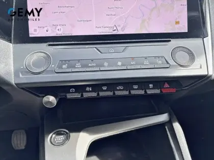 Photo 15 Peugeot 308  PureTech 130ch S&S BVM6