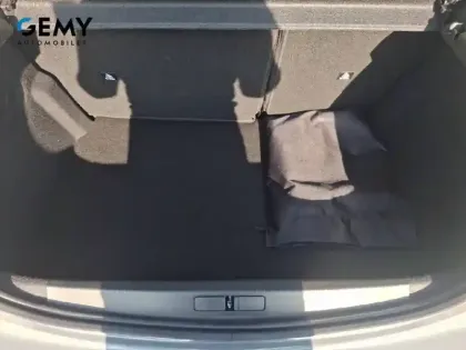 Photo 5 Peugeot 208  Electrique 50 kWh 136ch