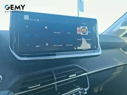 Photo 12 Peugeot 208  Electrique 50 kWh 136ch