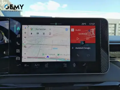 Photo 11 Renault 5 Renault  E-Tech Electrique 10 ch autonomie confort