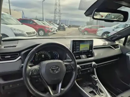 Photo 17 Toyota Rav4  Hybride 218 ch 2WD