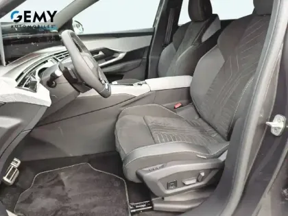 Photo 8 Peugeot 5008  Hybrid 145 ch e-DCS6