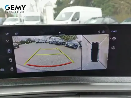 Photo 18 Peugeot 5008  Hybrid 145 ch e-DCS6