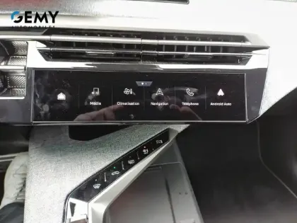 Photo 27 Peugeot 5008  Hybrid 145 ch e-DCS6