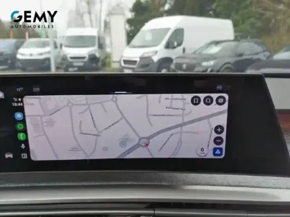 Photo 21 Peugeot 5008  Hybrid 145 ch e-DCS6