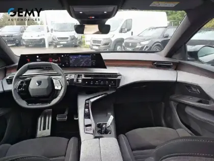 Photo 7 Peugeot 5008  Hybrid 145 ch e-DCS6