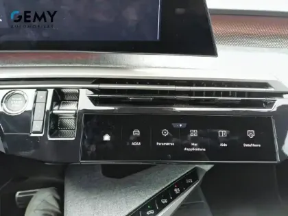 Photo 26 Peugeot 5008  Hybrid 145 ch e-DCS6