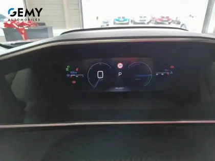 Photo 29 Peugeot 2008  Hybrid 145 e-DCS6