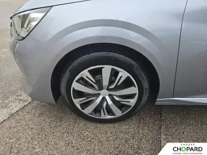 Photo 98 Peugeot 208  PureTech 75 S&S BVM5