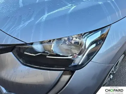 Photo 100 Peugeot 208  PureTech 75 S&S BVM5